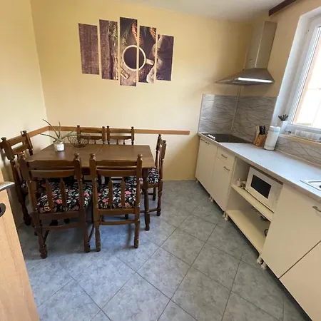 Apartment Strk Ii Ražanac