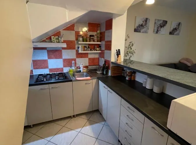 Strk Ii Apartament